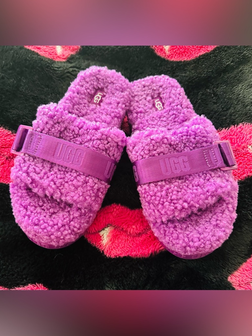 UGG Fluffita Slides New Size 8